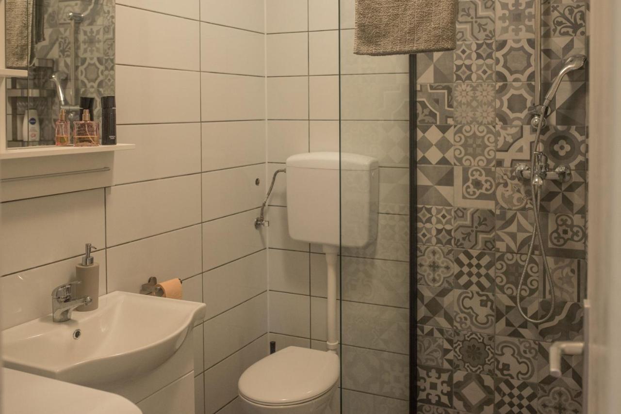 Apartmani Stones Sutivan I Exterior foto