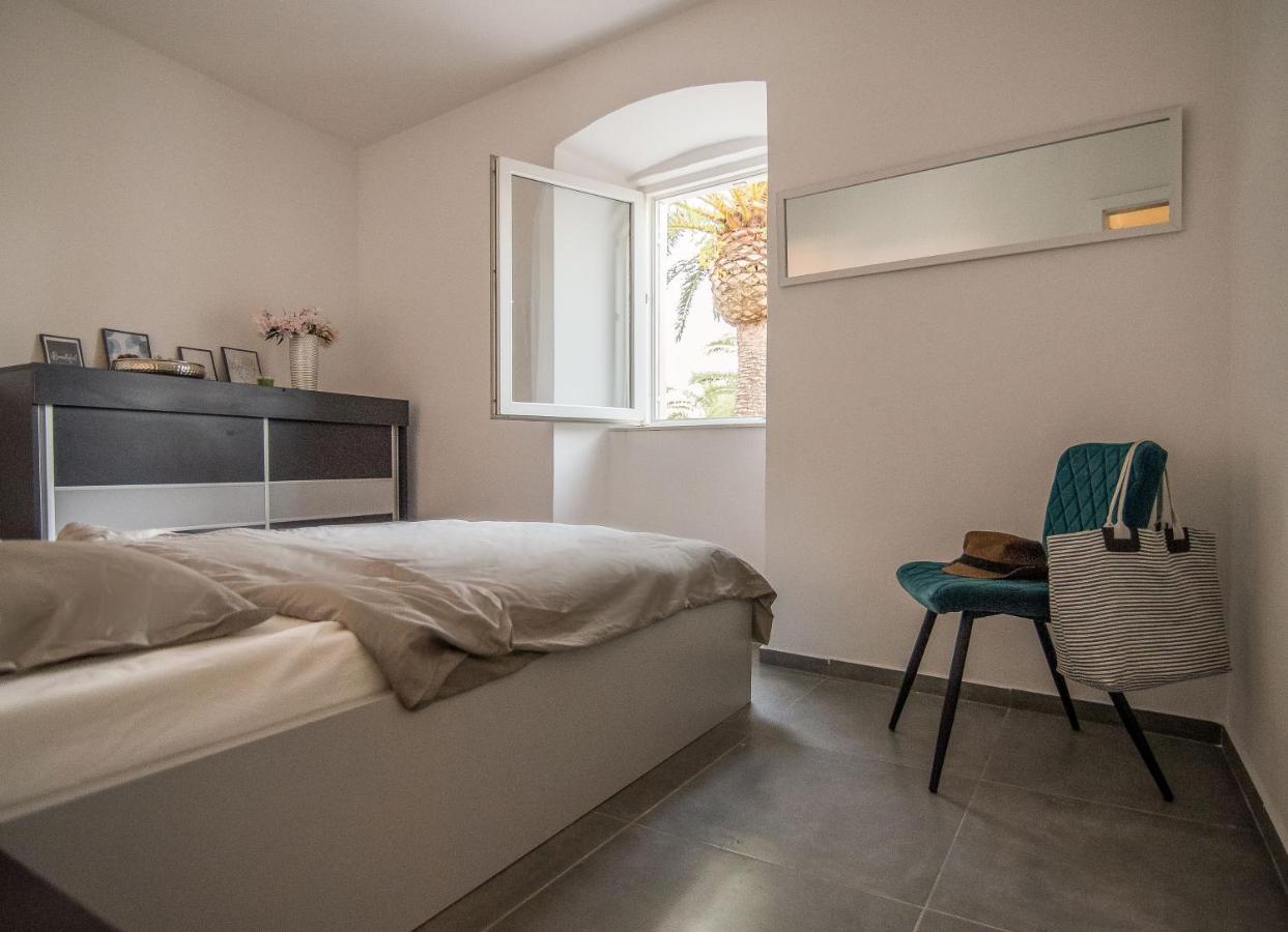 Apartmani Stones Sutivan I Exterior foto